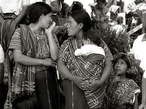 Donne maya nella regione dellIxcan - Guatemala
