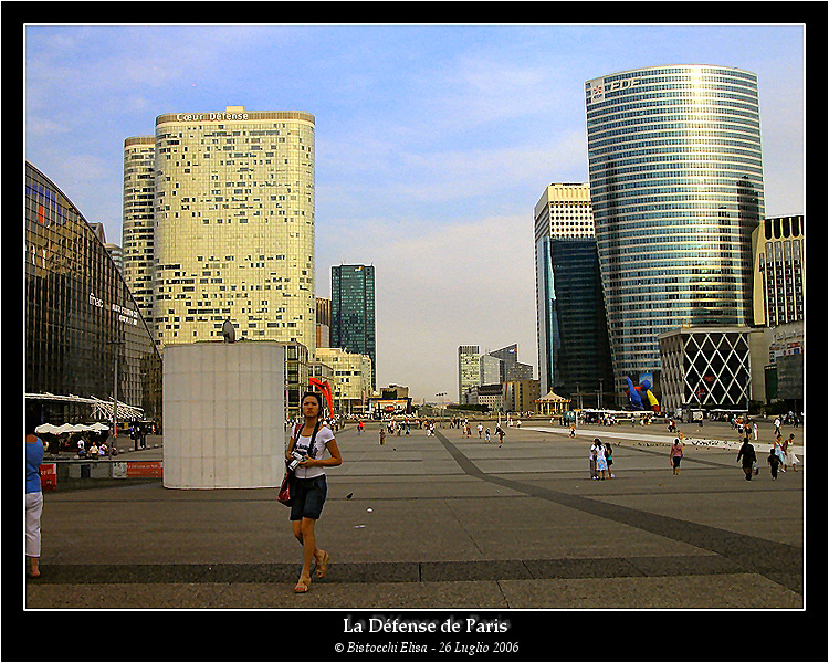 La D�fense de Paris!