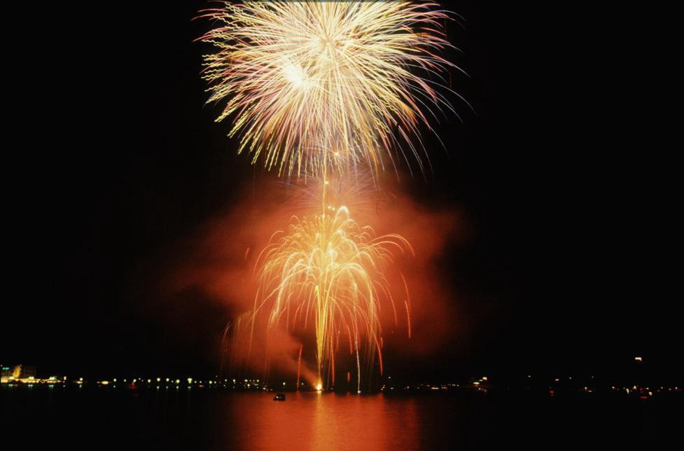fuochi sull'acqua 2