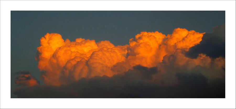 all'improvviso i nuvoloni