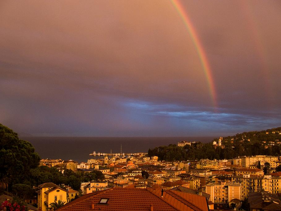 La luce strana e l'arcobaleno di S. Margherita Ligure
