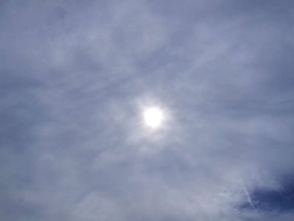 sole coperto
