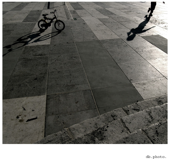 db.piazza.monticiano (SI).