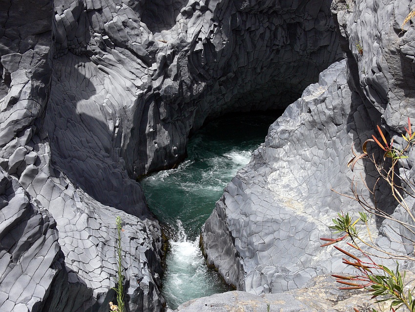 LE GOLE DELL'ALCANTARA