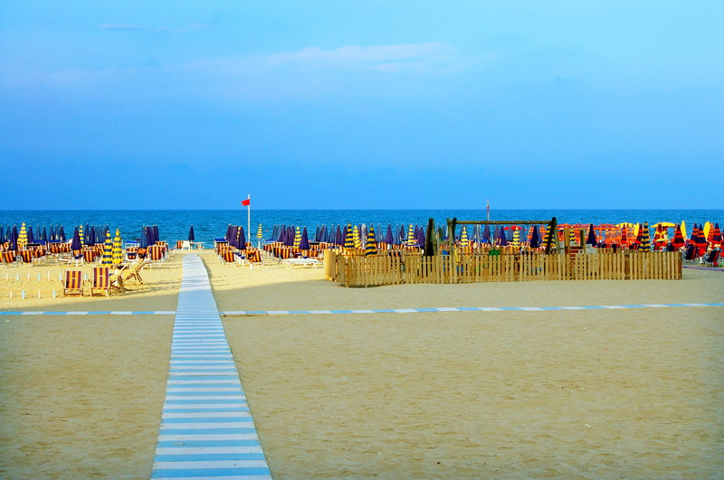 Spiaggia nel tardo pomeriggio