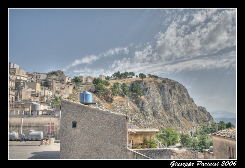 Paesaggio cittadino [HDR]