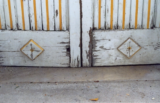 Nonno dipingeva portoni