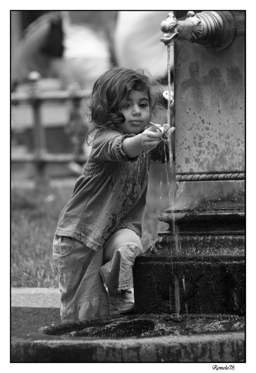 Lavo da sola il biberon...