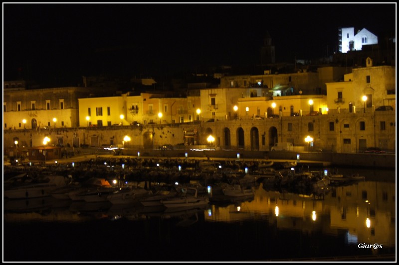 Altro notturno al porto