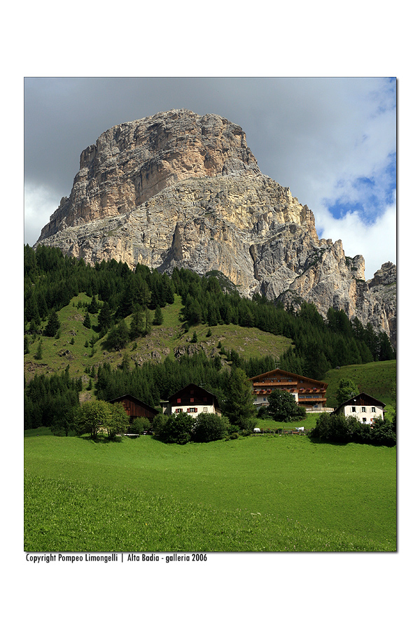 ai piedi del Sassongher