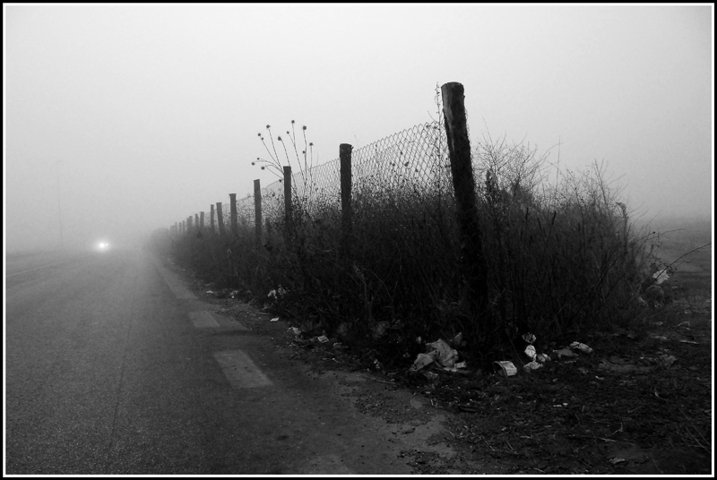 Nebbia in periferia