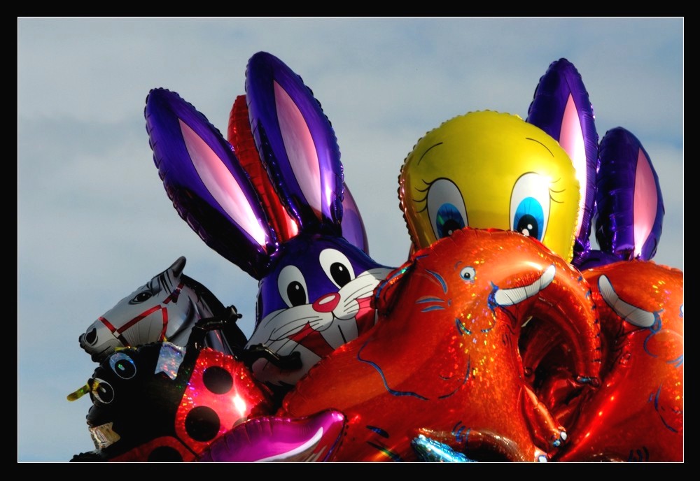 La sagra del paese. (Balloons)