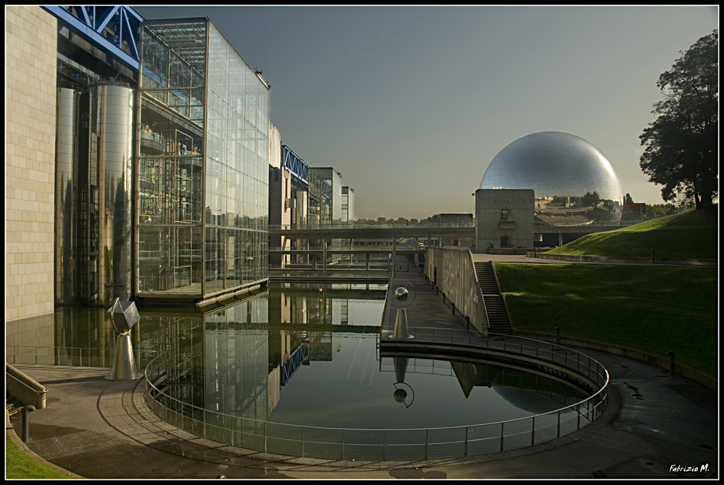 Paesaggio spaziale a Parigi