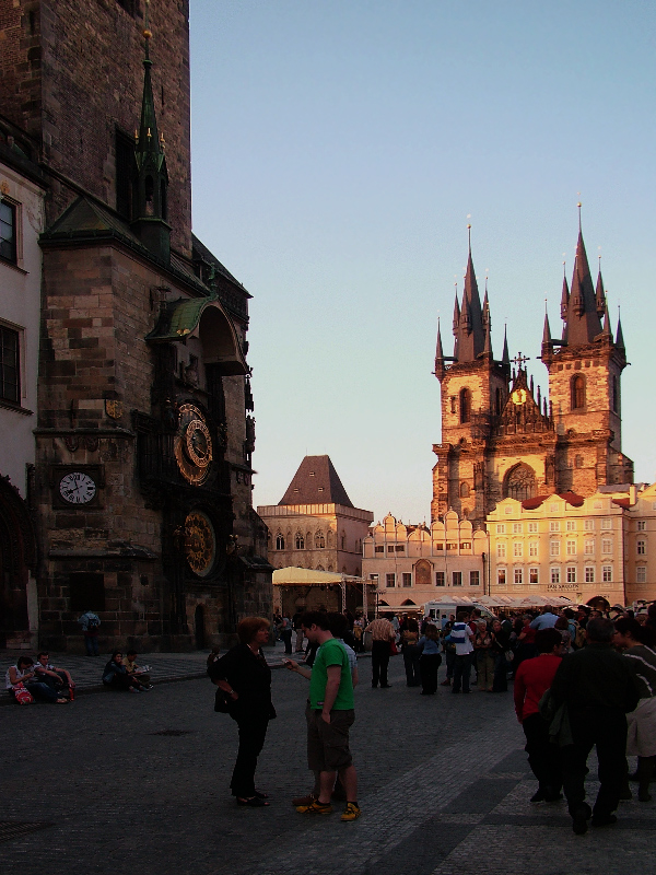 Staromestske Namesti