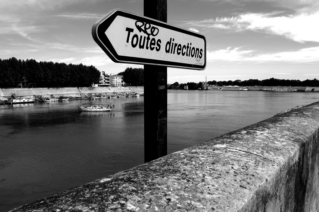 toutes directions