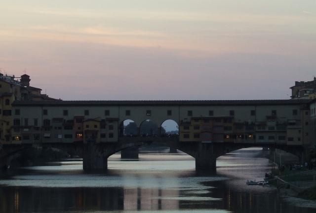 Ponte Vecchio di sera.