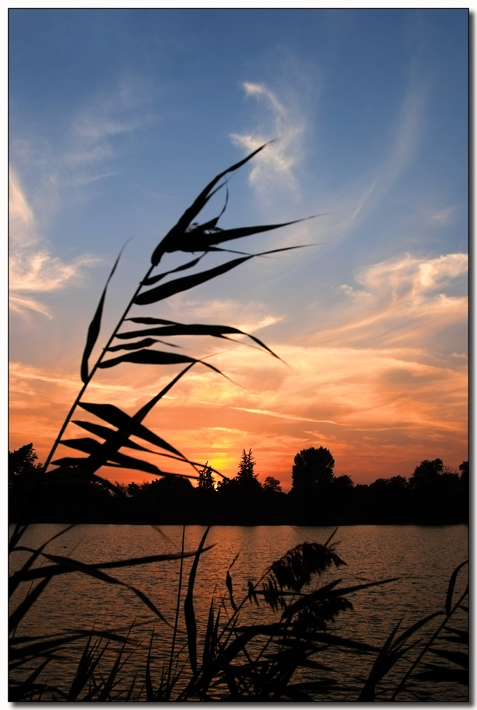 Tramonto sul Lago di Telese Terme
