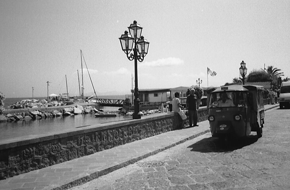 Oggi come ieri - Vacanze a Ischia -