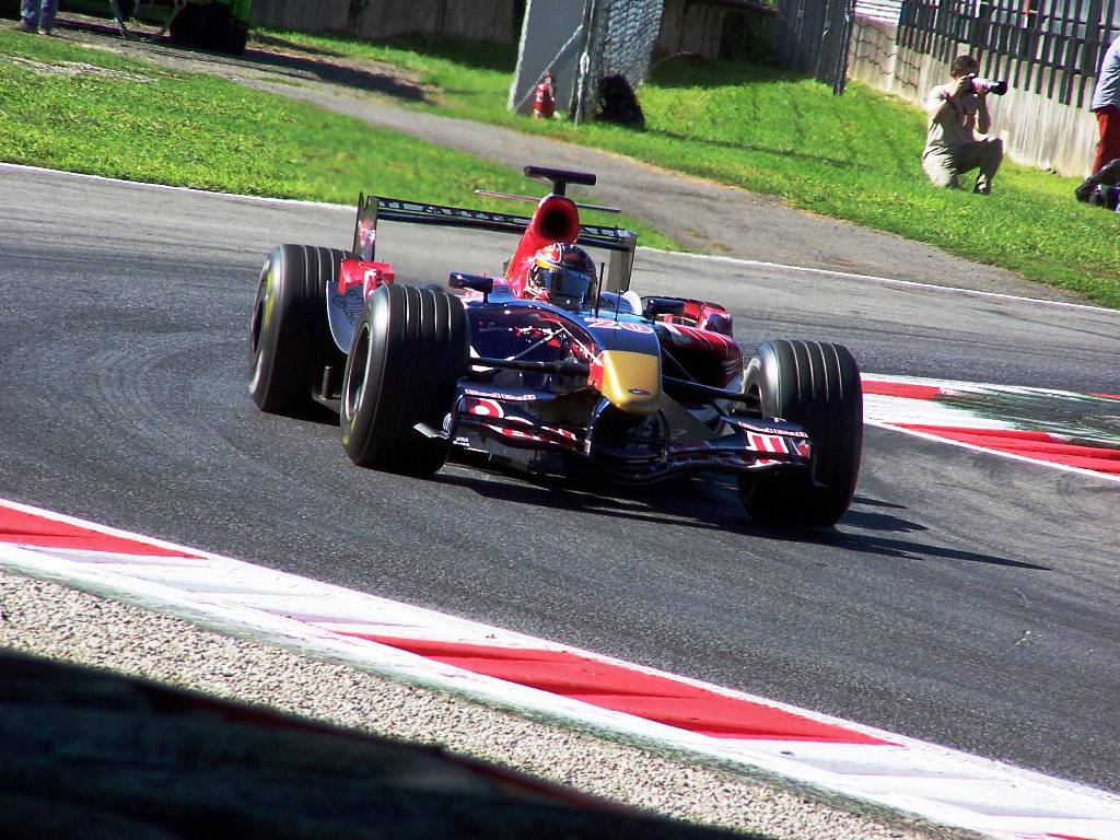 [Auto] F1 - Toro Rosso