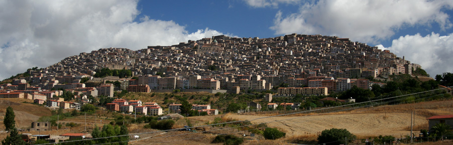la collina in cemento