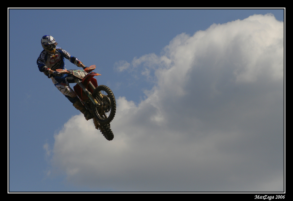 La testa tra le nuvole...