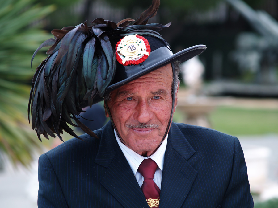 Bersagliere a vent'anni, bersagliere tutta la vita