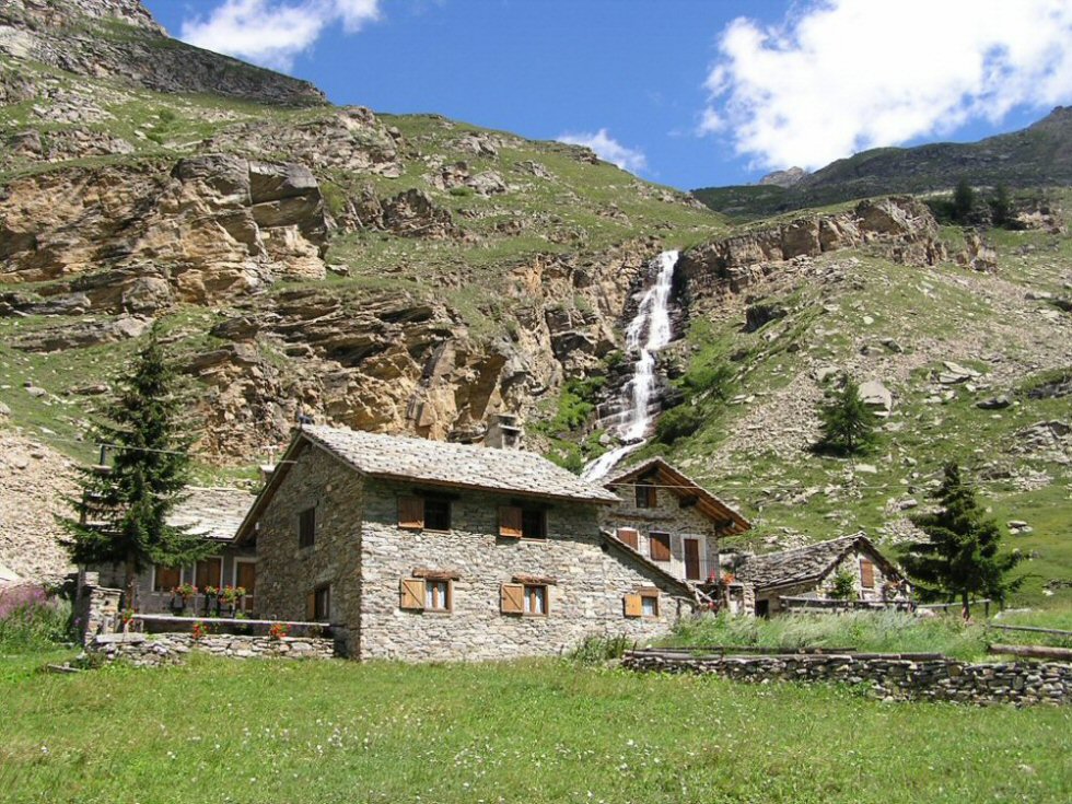 UNA PICCOLA CARTOLINA