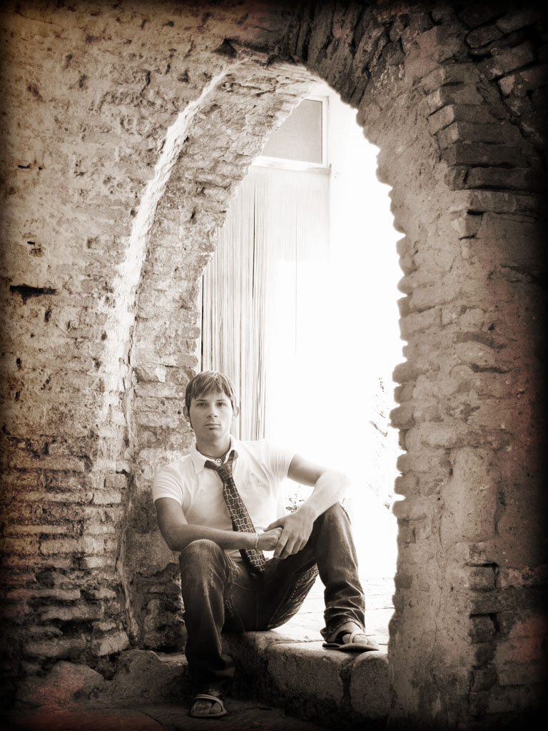 IN UN VICOLO DI SERRA