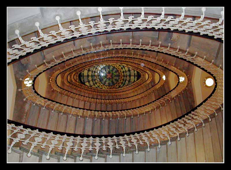 OCCHIO... alle scale