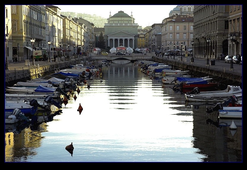 Riflessi a Ponterosso