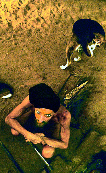 INDIA   2000