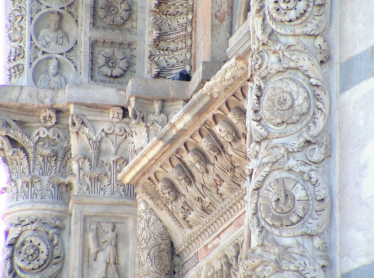bassorilievi pisa