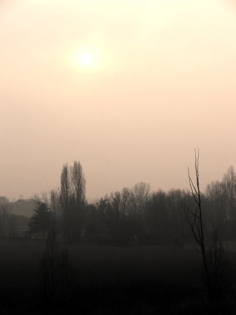 31 dicembre, fiume Adige...