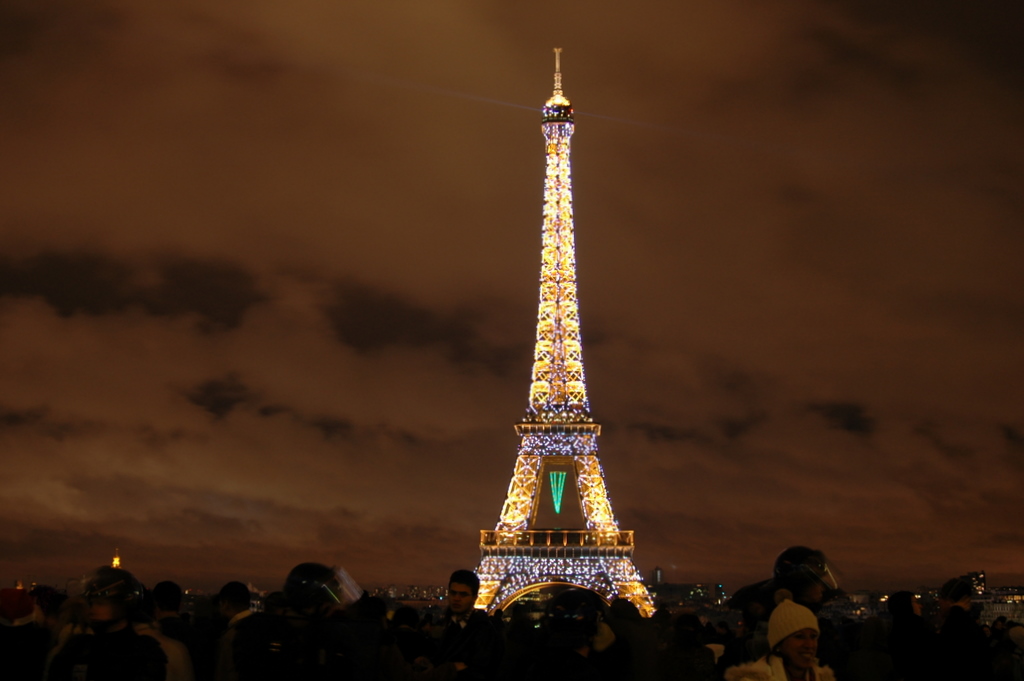 Torre Effeil: Eleganza e confusione