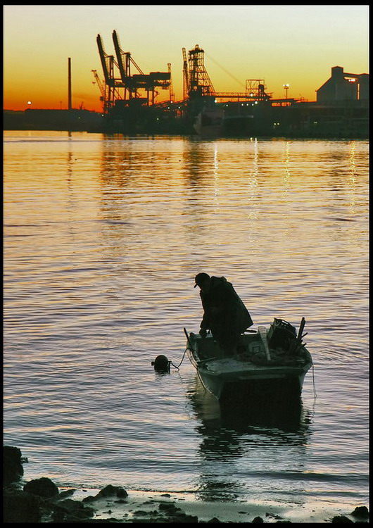 Ultime luci sul porto 2