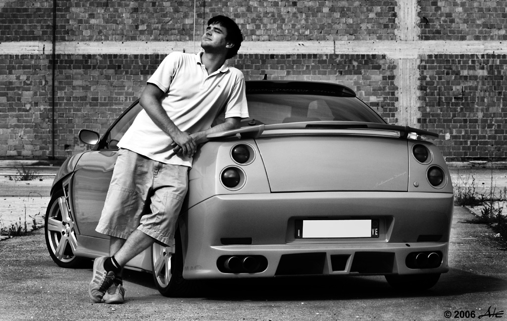 Io in posa che ridere... Che ne pensate del B/N