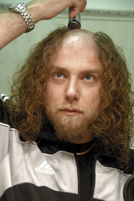 Cambio Faccia (storia di una pelata)