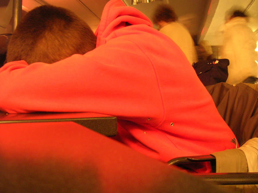 Non sto dormendo, non sto pensando, sto festeggiando.