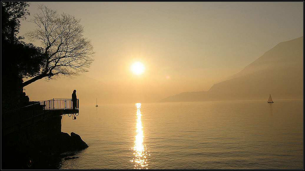 ..uno sguardo al tramonto..