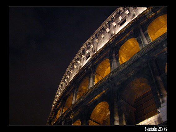 colosseo by night