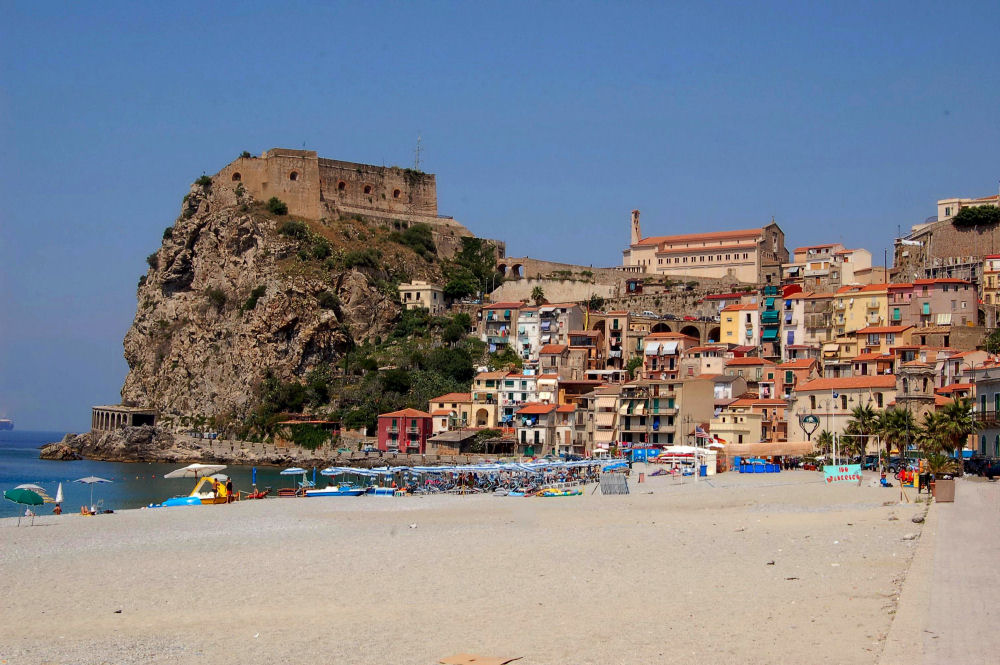 PANORAMA  SCILLA