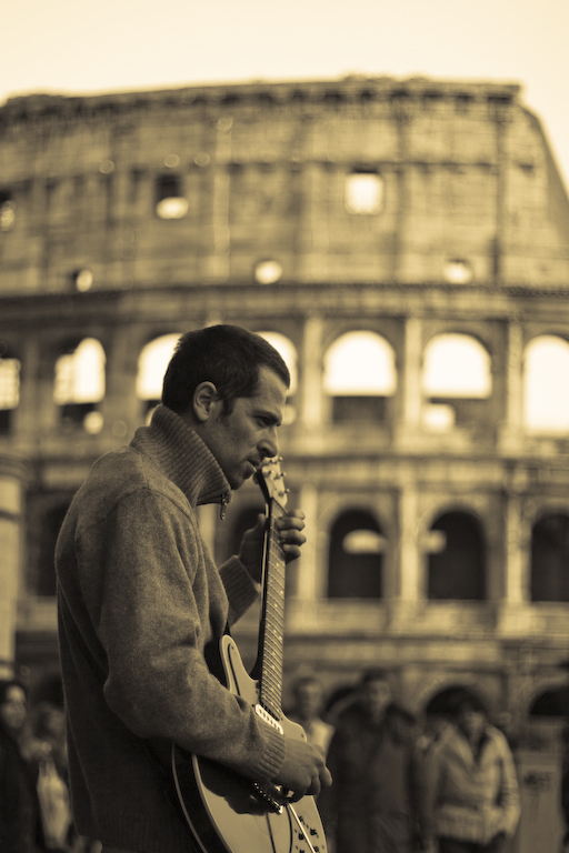 Un uomo e la sua chitarra