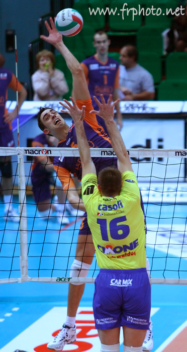 Volley: Gavotto