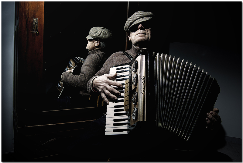 il fisarmonicista e la fisarmonica