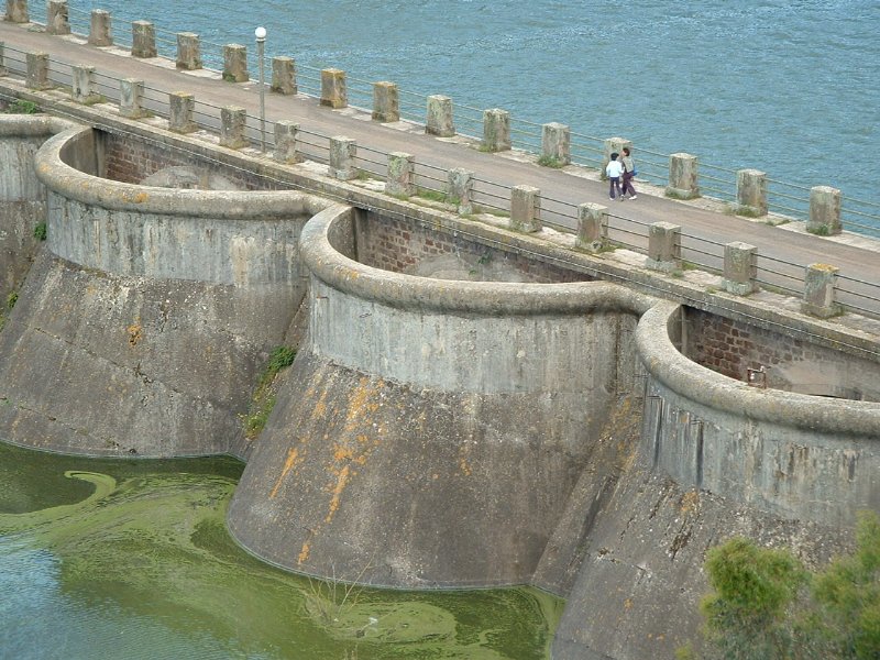 Old Tirso dam