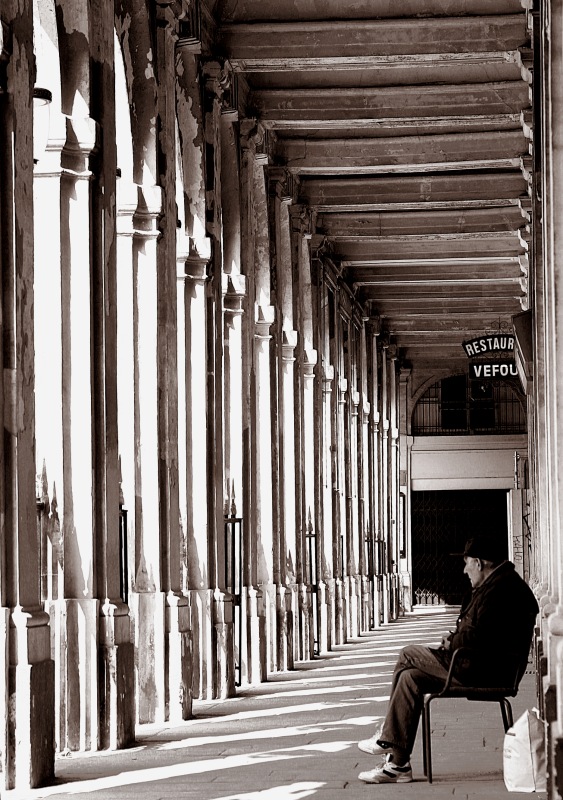 ASPETTARE E PUR SEMPRE UN'OCCUPAZIONE