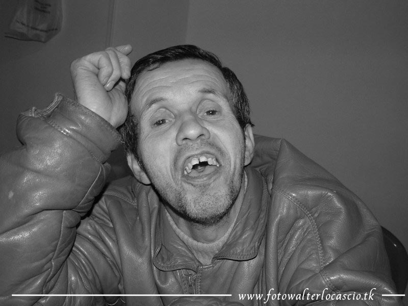 Foto del modello pagato fiori di milioni