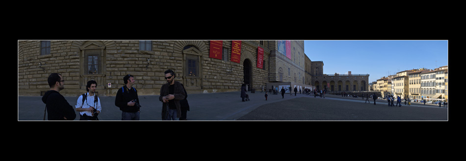 Raduno toscano in piazza Pitti