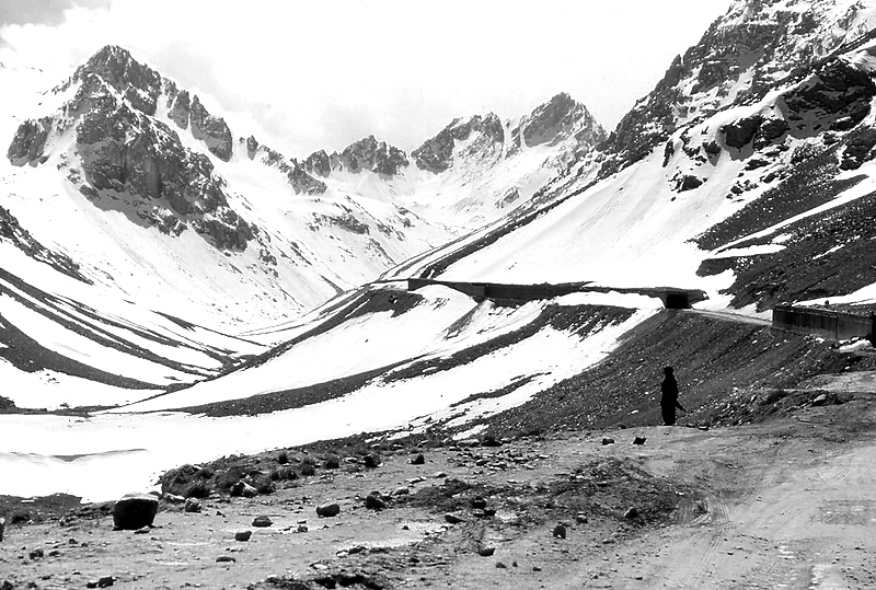 Passo del Salang (top)