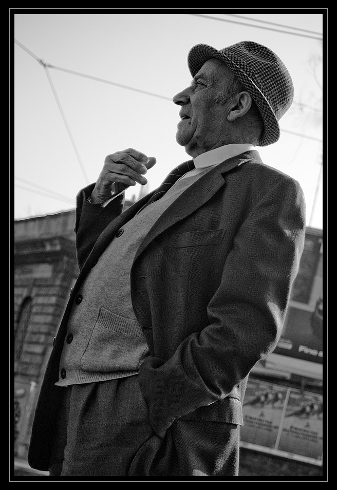 Ritratto di un nonno milanese